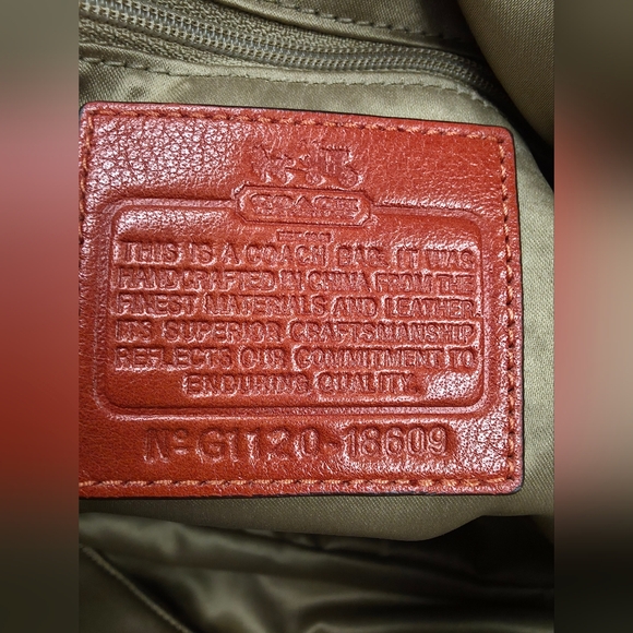 Coach Rust colored Leather Shoulder Bag. Excellent condition. - Picture 3 of 11